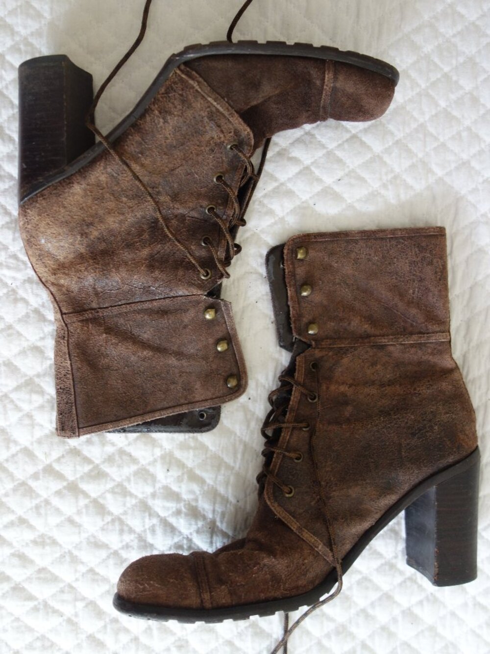 Vntg GUESS MARCIANO Distressed Lace Up Brown Leather Boots – 8-1/2”
